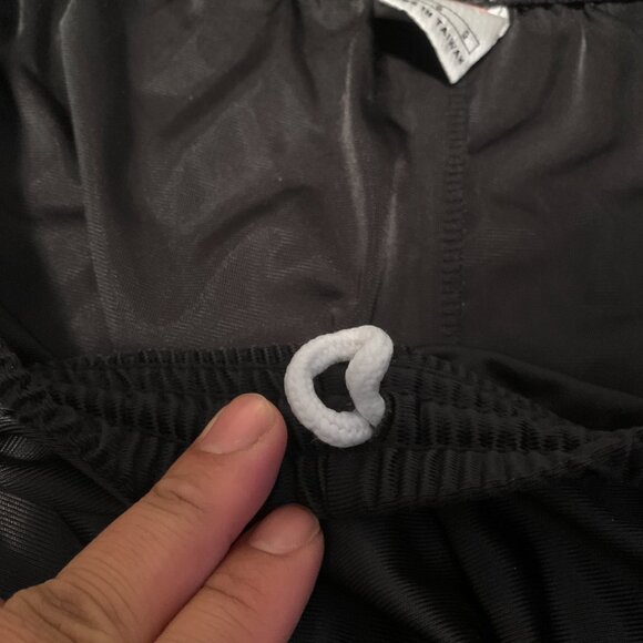 Nike Vintage Retro Shorts - Picture 3 of 5